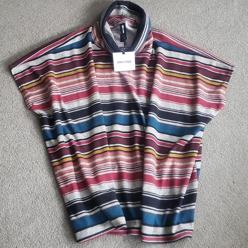NWT Agnes & Dora Turtleneck Poncho